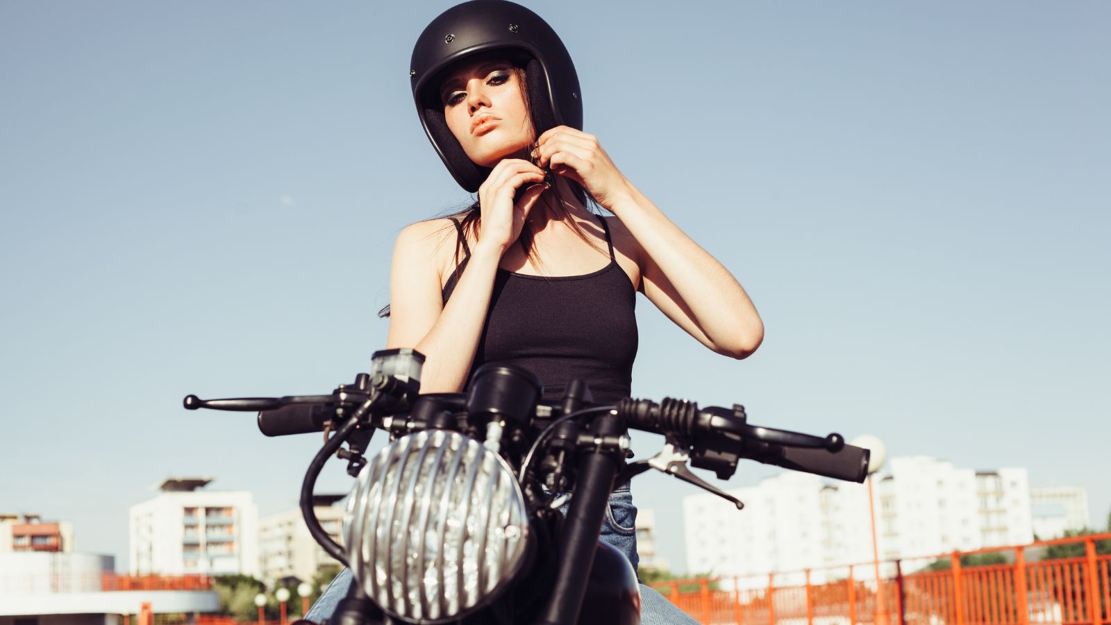 15 Ways to Boost Confidence on a Motorbike as a Woman