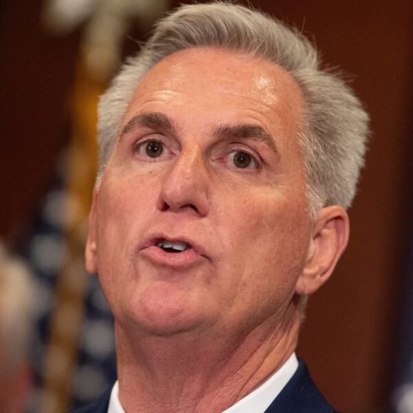 “Elect Clowns, Expect a Circus”: Former House Speaker Kevin McCarthy Denies Elbowing…